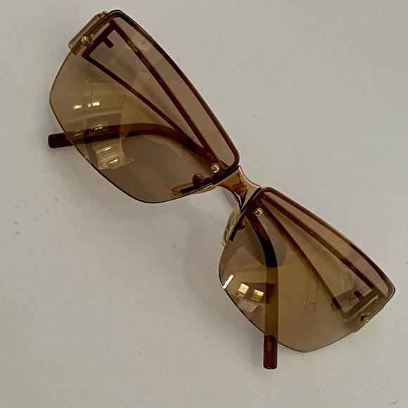 Vintage FENDI (Authentic) Sunglasses SL7463 main image 5